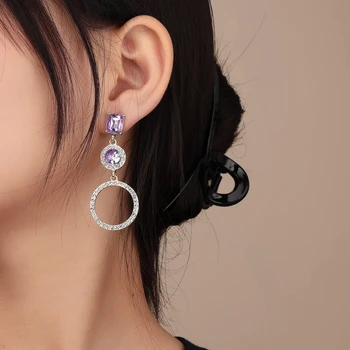 Асимметричные фиолетовые серьги-кольца с элегантными длинными кисточками для женщин